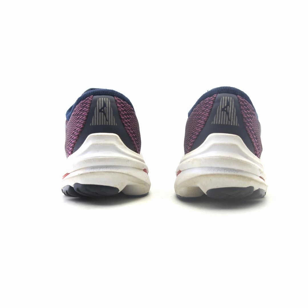 MIZUNO WAVE INSPIRE 17 Mizuno sport shoe styles