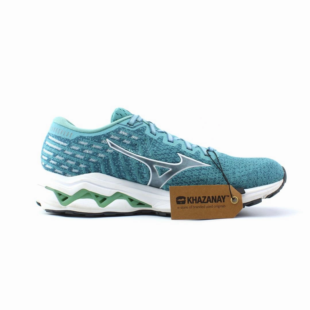 MIZUNO WAVE INSPIRE 17 Mizuno sport shoe styles