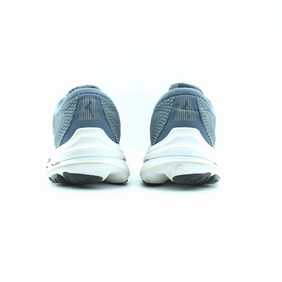 MIZUNO WAVE INSPIRE 17 Mizuno sport shoe styles