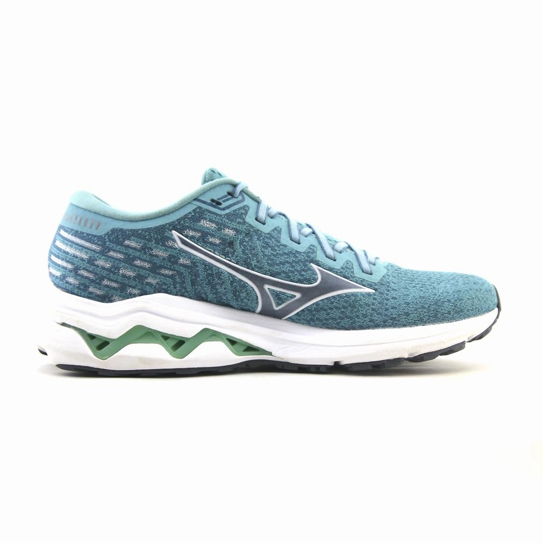 MIZUNO WAVE INSPIRE 17 WAVEKNIT Mizuno sport shoe styles