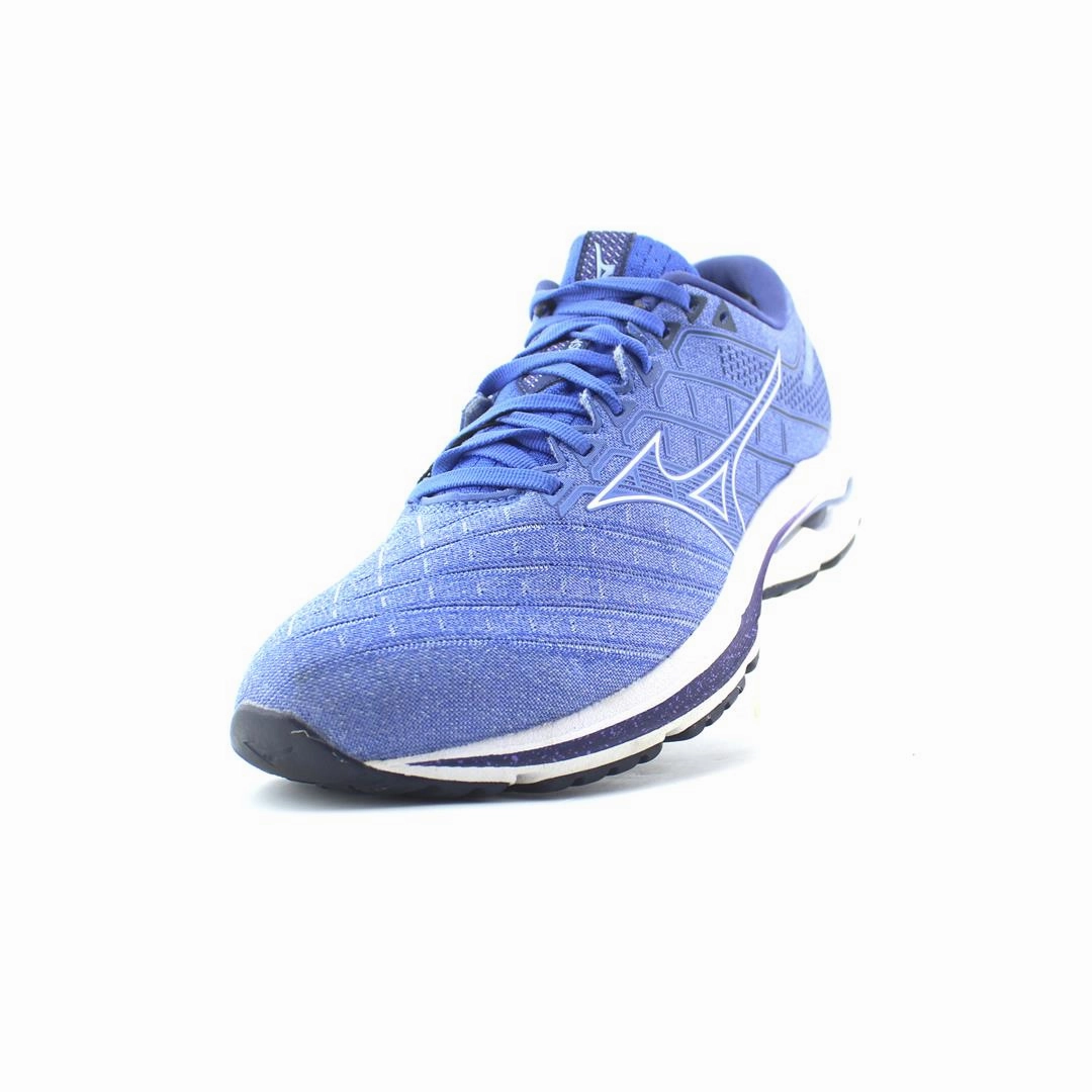 MIZUNO WAVE INSPIRE 18 Mizuno sport shoe styles