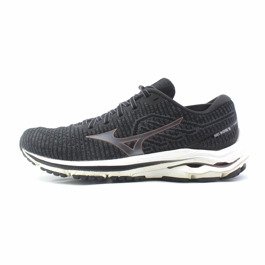 MIZUNO WAVE INSPIRE 18 Mizuno sporty athletic shoe styles