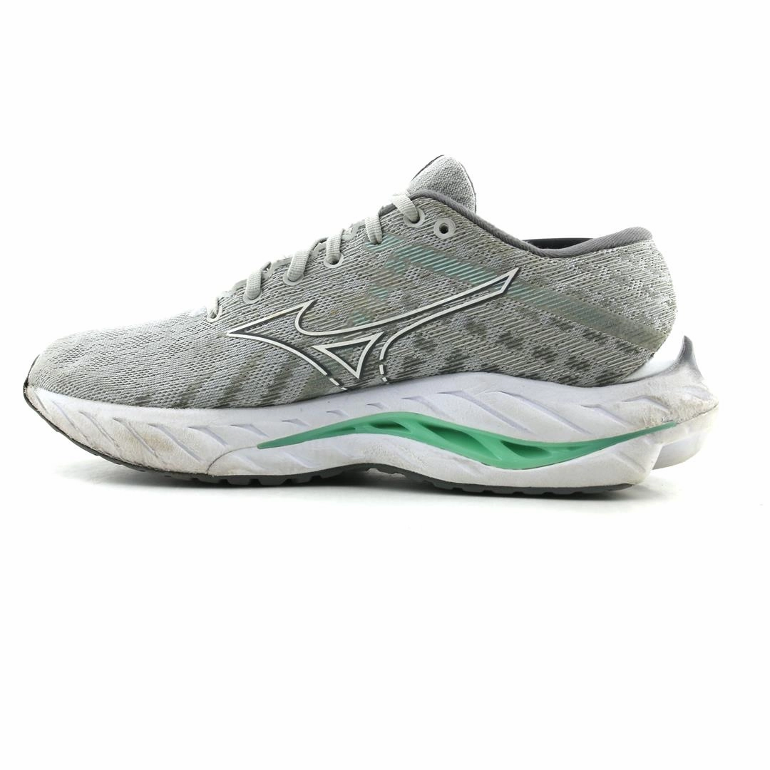 MIZUNO WAVE INSPIRE 19 Mizuno sport shoe styles