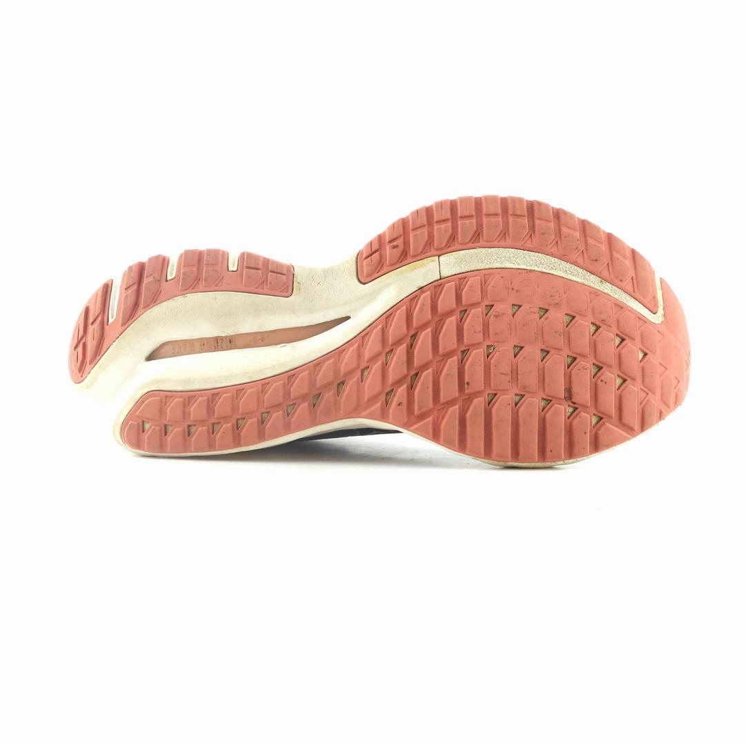 MIZUNO WAVE INSPIRE 19 Mizuno sport shoe styles