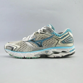 MIZUNO WAVE INSPIRE 7 Mizuno sporty athletic shoe styles