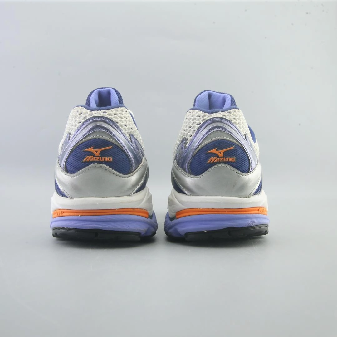 MIZUNO WAVE INSPIRE 8 Mizuno sport shoe styles