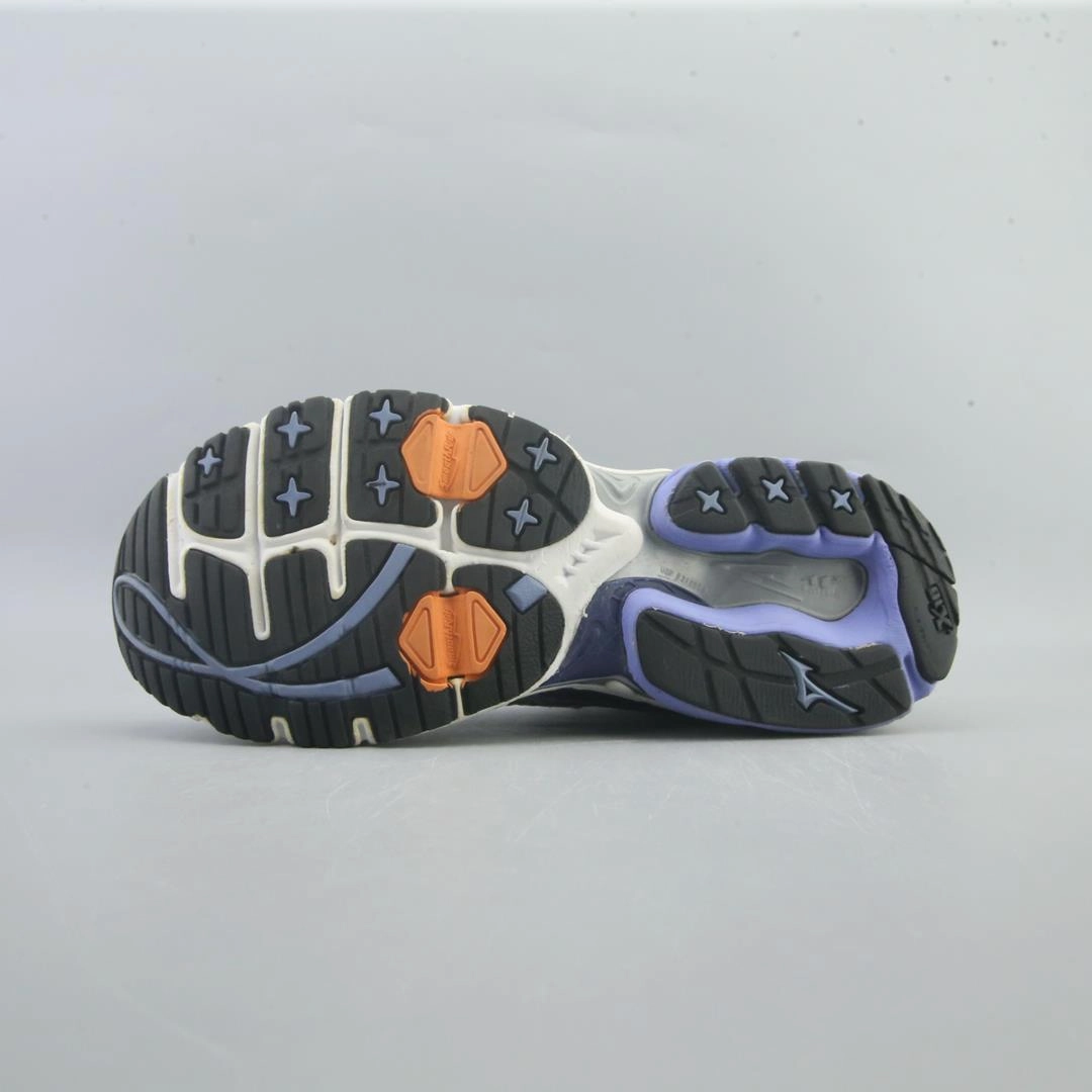 MIZUNO WAVE INSPIRE 8 Mizuno sport shoe styles