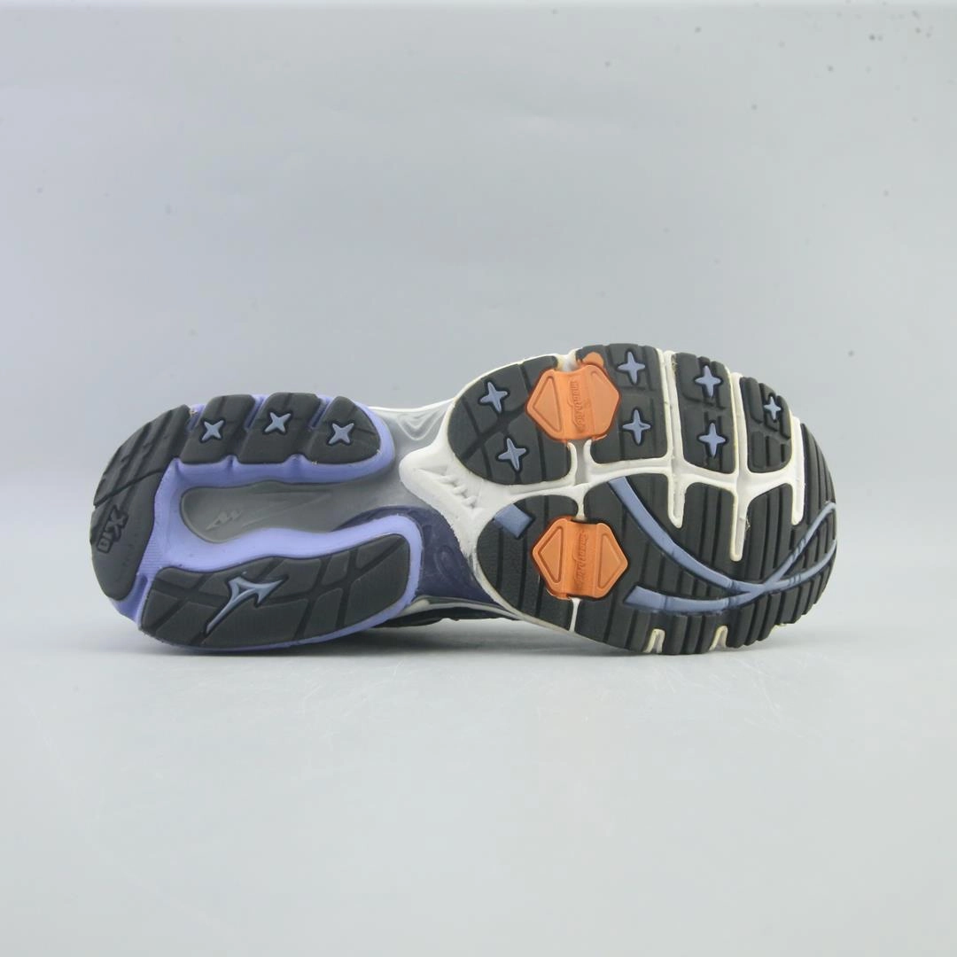 MIZUNO WAVE INSPIRE 8 Mizuno sport shoe styles