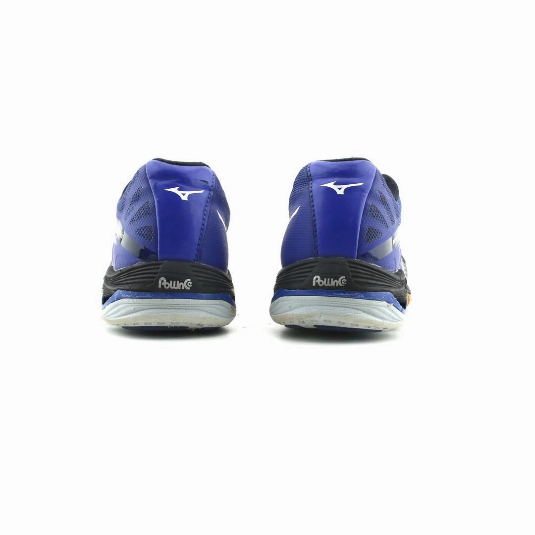 MIZUNO WAVE LIGHTNING Z2 Mizuno sport shoe styles