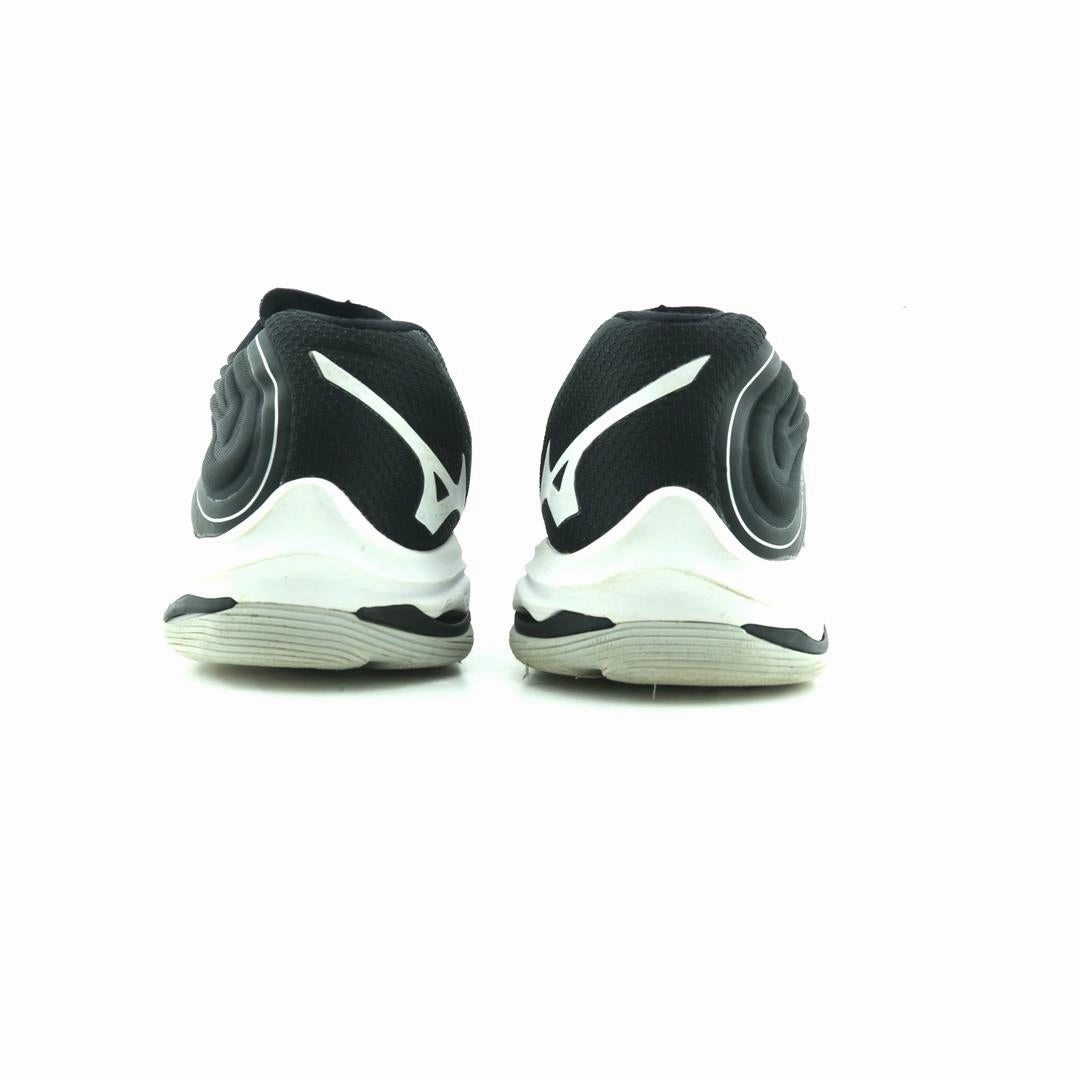 MIZUNO WAVE LIGHTNING Z6 Mizuno sport shoe styles