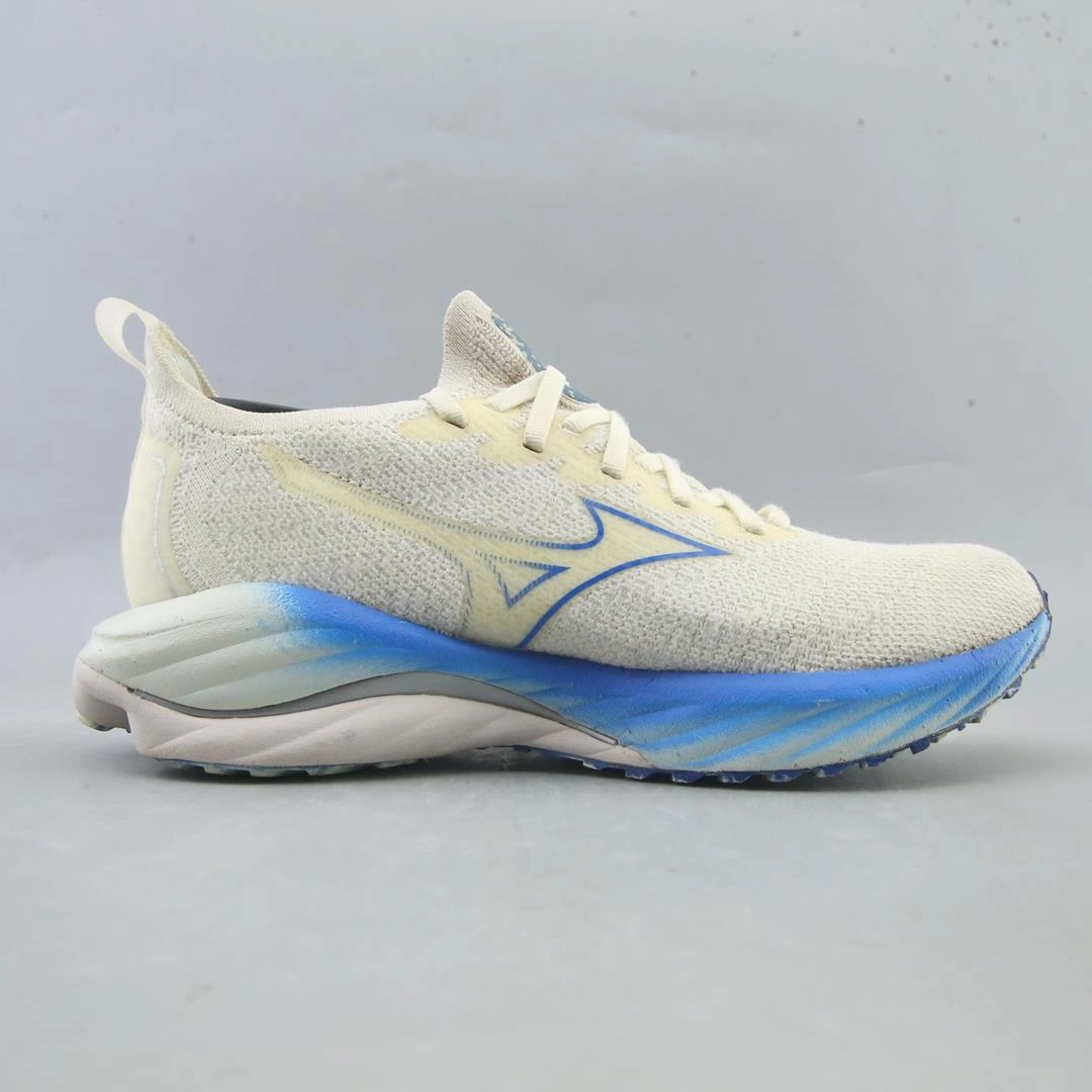 MIZUNO WAVE NEO WIND Mizuno sport shoe styles