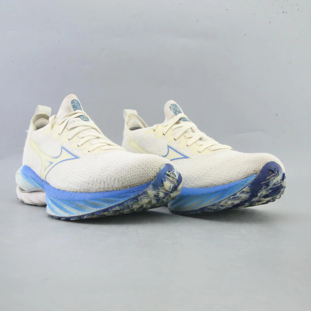 MIZUNO WAVE NEO WIND Mizuno sport shoe styles