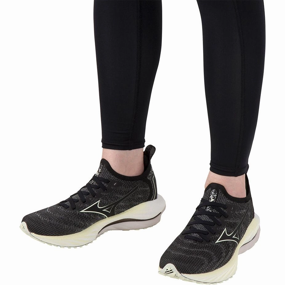 Mizuno Wave Neo Wind Womens Running Shoes - Black Performance Sneakers