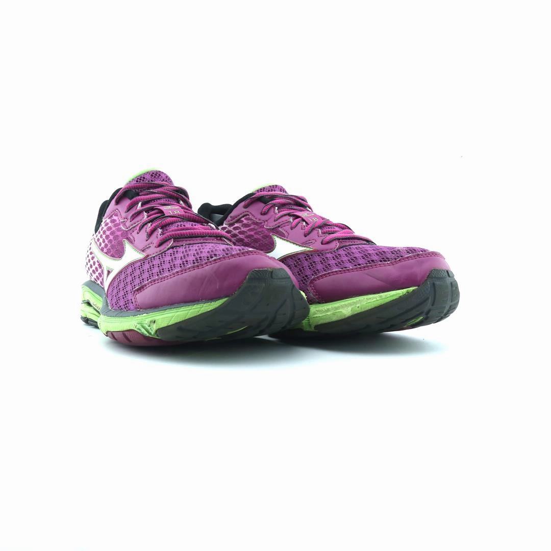 MIZUNO WAVE RIDER 18 Mizuno sport shoe styles