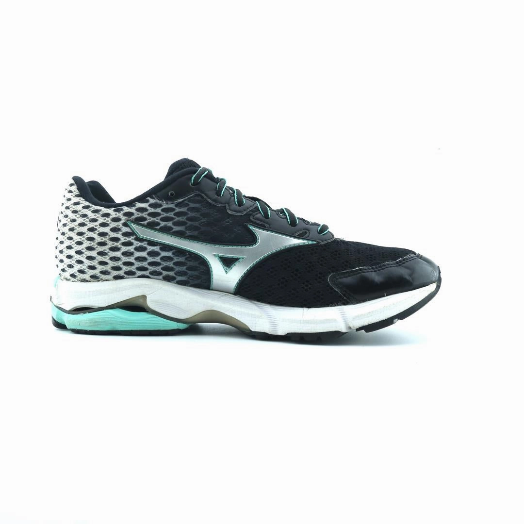 MIZUNO WAVE RIDER 18 Mizuno sport shoe styles