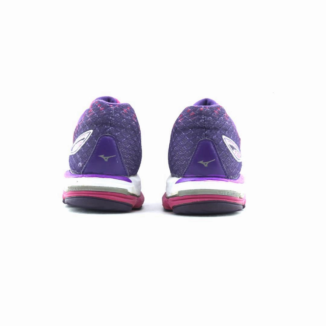 MIZUNO WAVE RIDER 19 Mizuno sport shoe styles