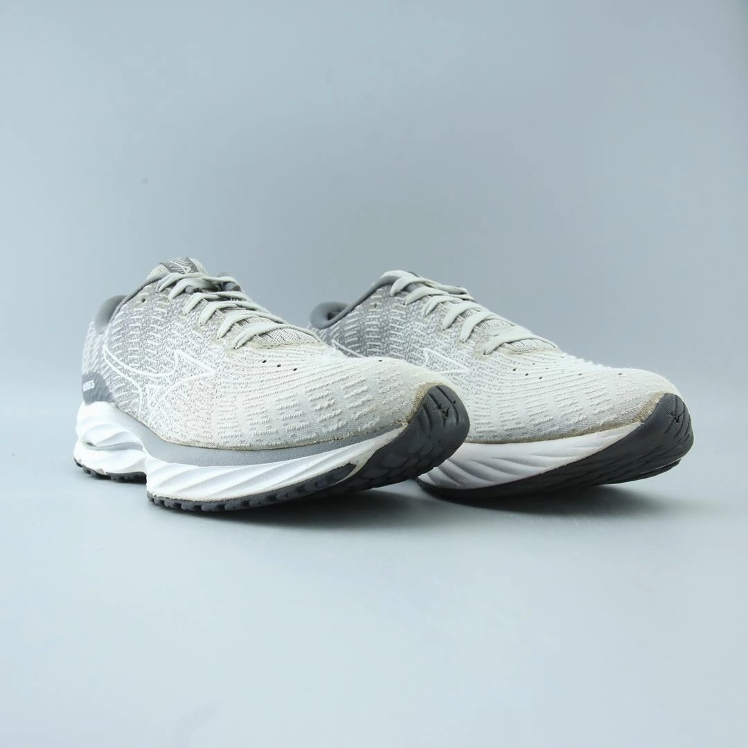 MIZUNO WAVE RIDER 26 Mizuno sport shoe styles