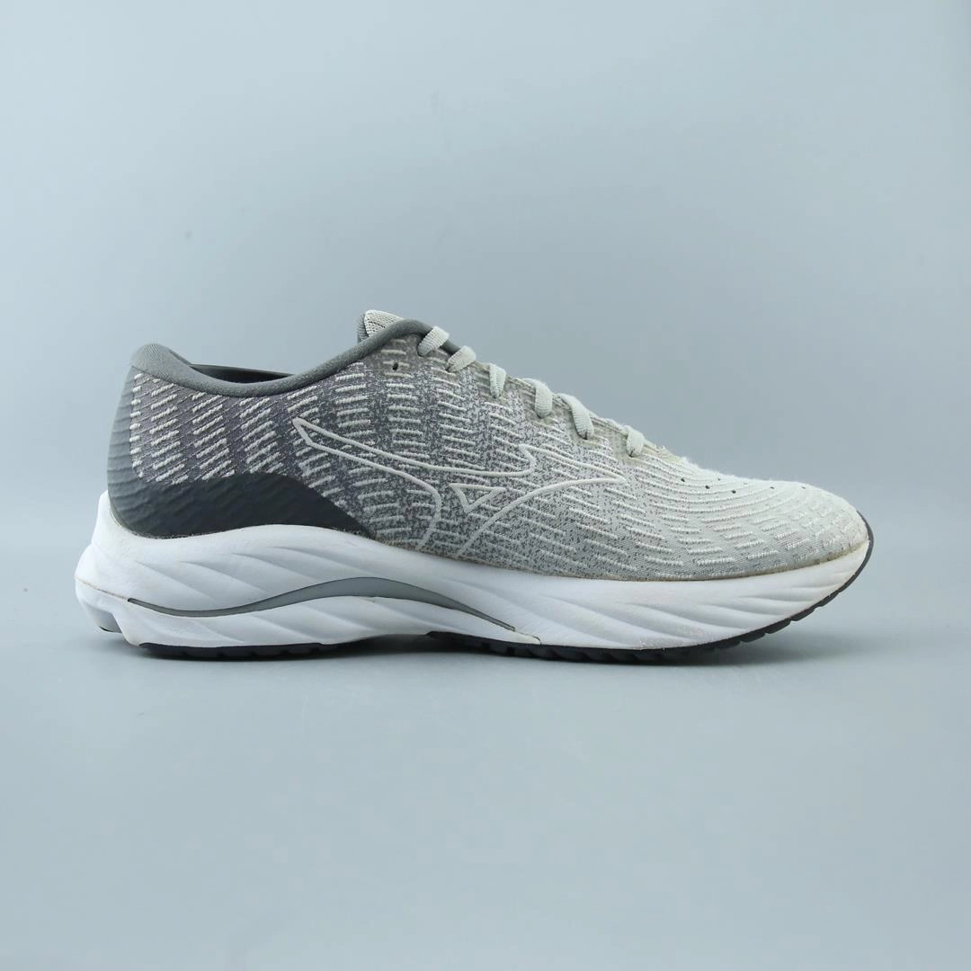 MIZUNO WAVE RIDER 26 Mizuno sport shoe styles