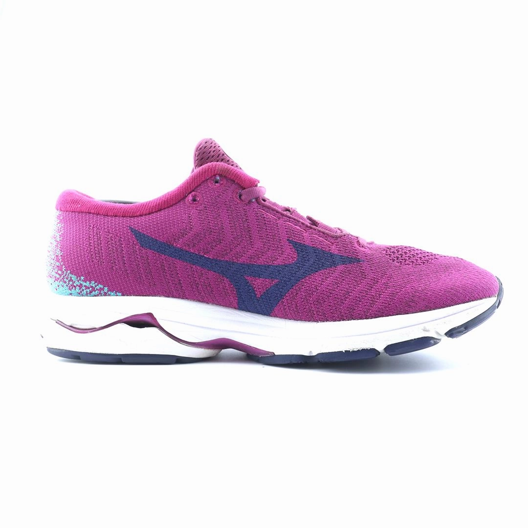 MIZUNO  WAVE RIDER WAVEKINT 3 Mizuno sport shoe styles