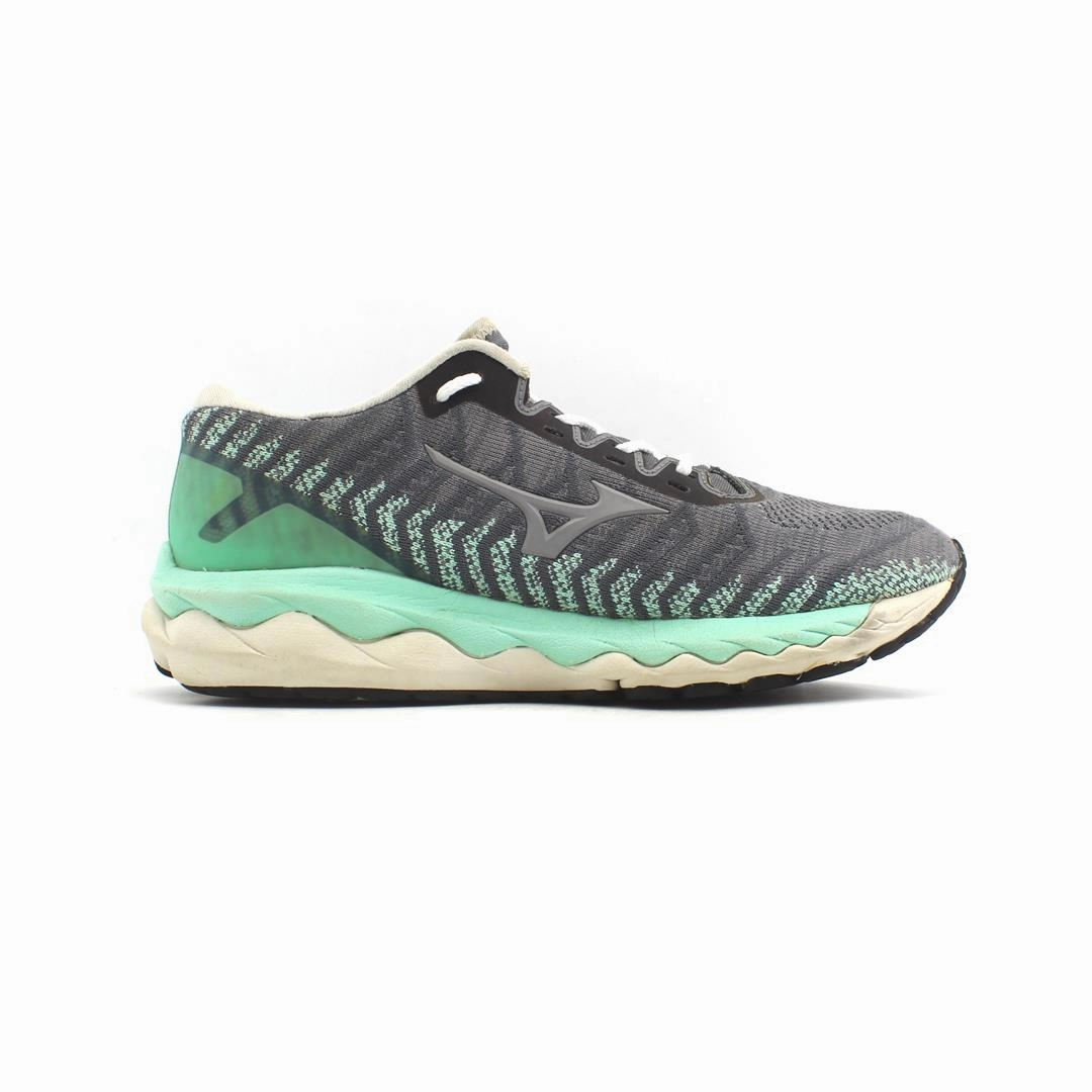 MIZUNO WAVE SKY 04 Mizuno sport shoe styles
