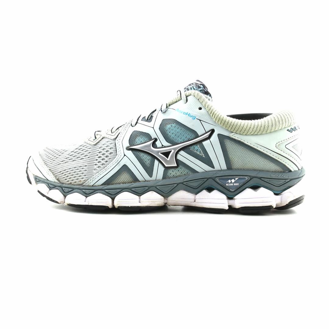 MIZUNO WAVE SKY 2 Mizuno sporty athletic shoe styles
