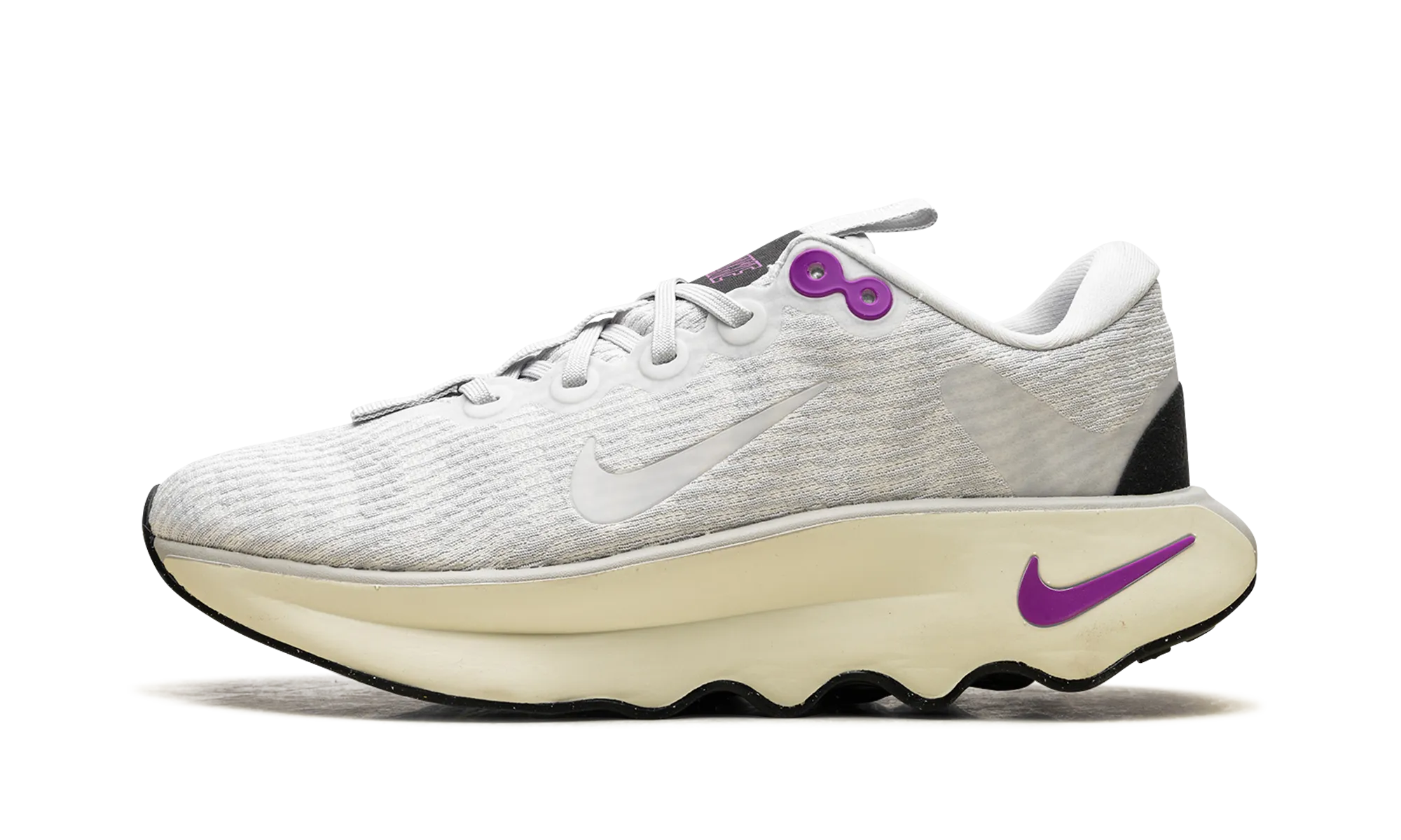 Motiva WMNS "Photon Dust Hyper Violet Coconut Milk" Nike Women's sneakers