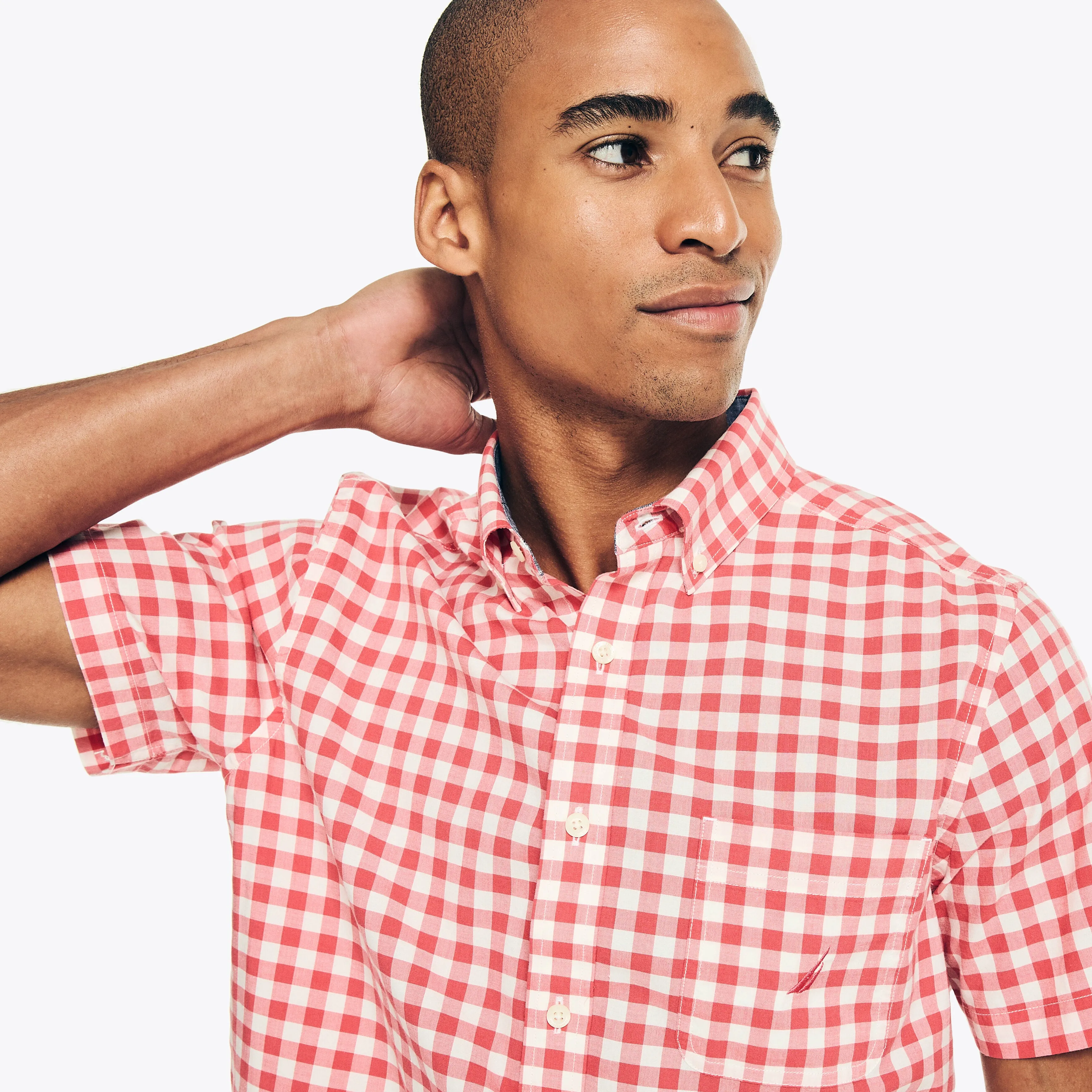 Nautica Mens Sustainably Crafted Gingham Plaid Short-Sleeve Shirt
