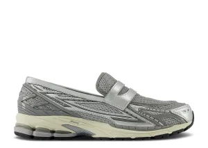 New Balance 1906L Metallic Silver New Balance footwear styles