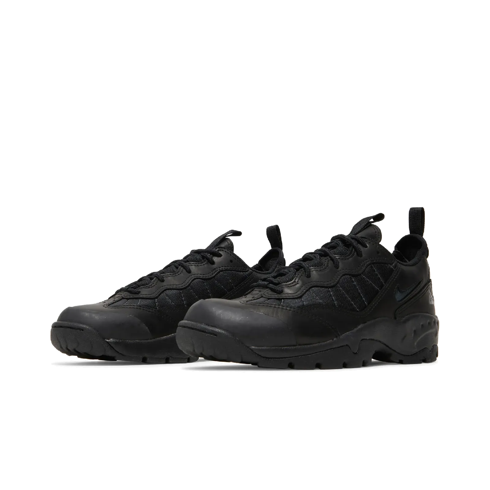 Nike ACG Air Mada Low Triple Black Nike Limited Colorway Shoes