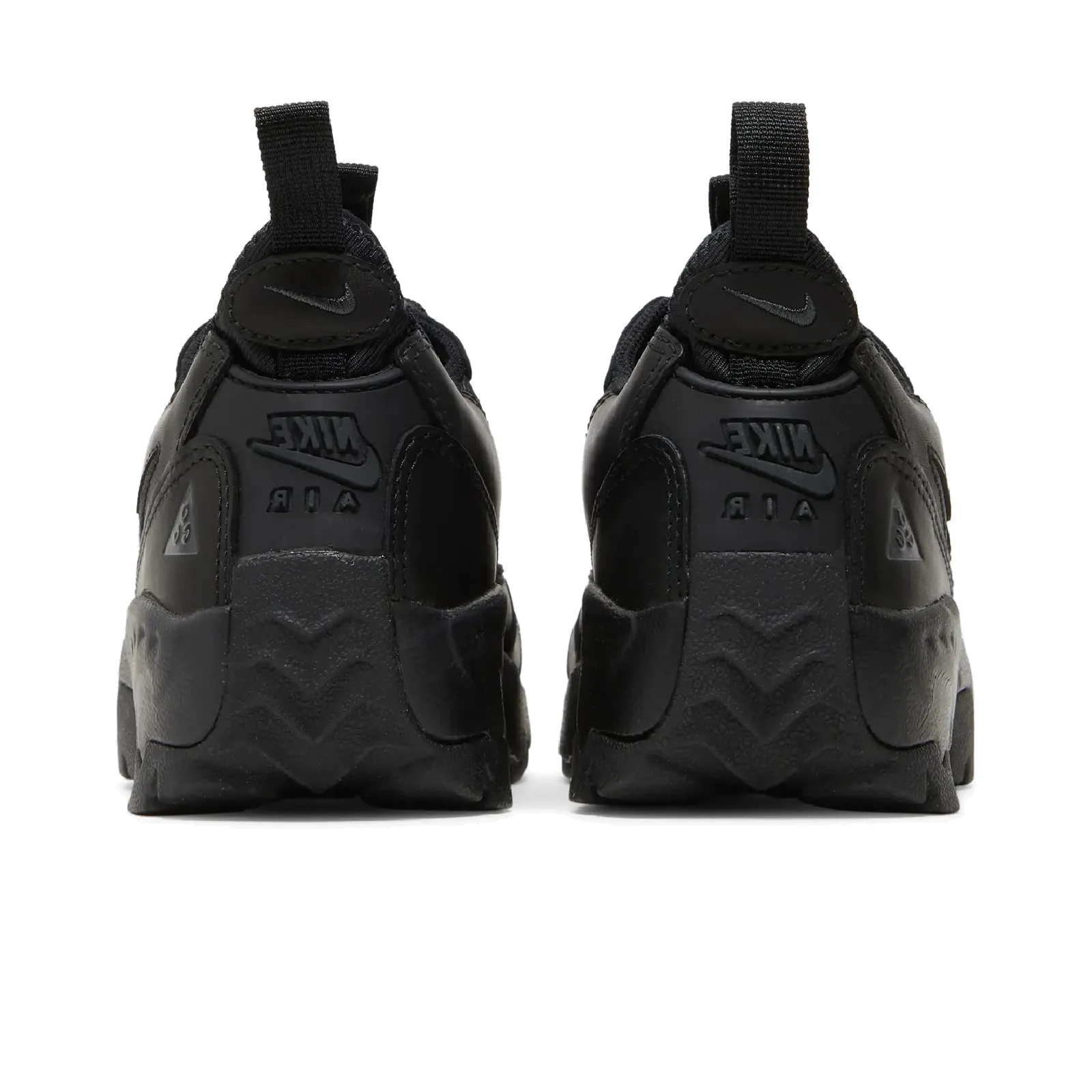 Nike ACG Air Mada Low Triple Black Nike Limited Colorway Shoes