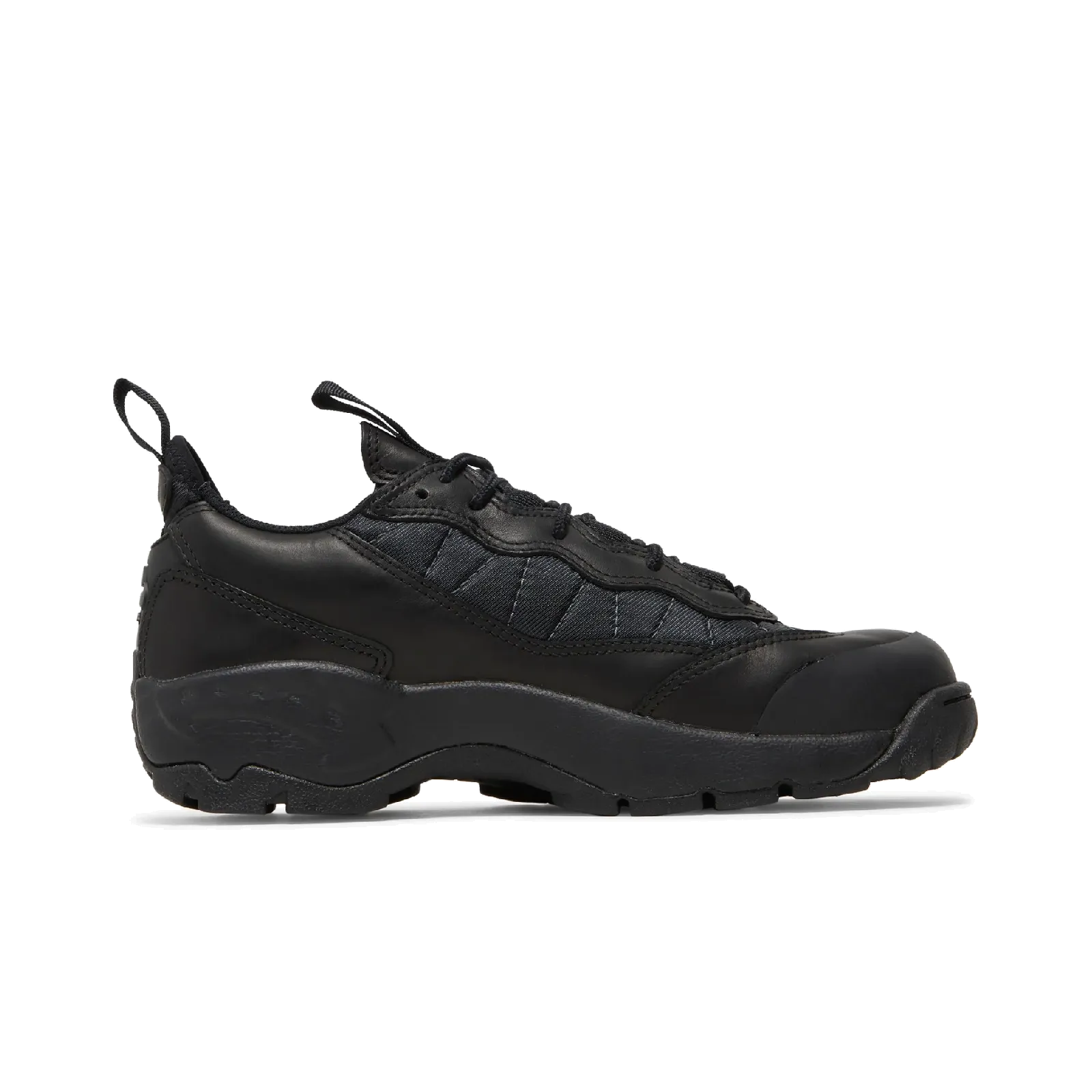 Nike ACG Air Mada Low Triple Black Nike Limited Colorway Shoes