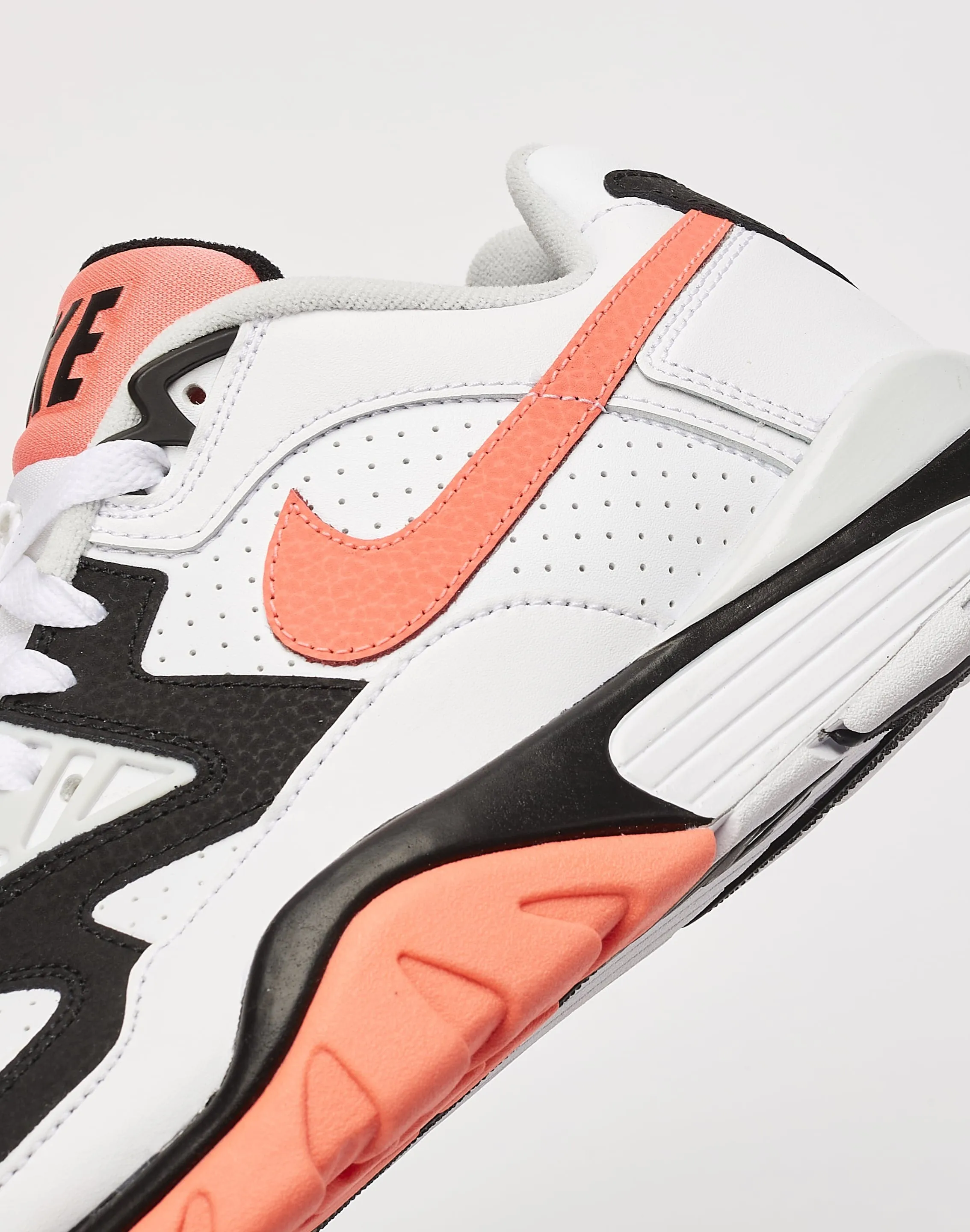 Nike Air Cross Trainer 3 Low Speed Sneakers
