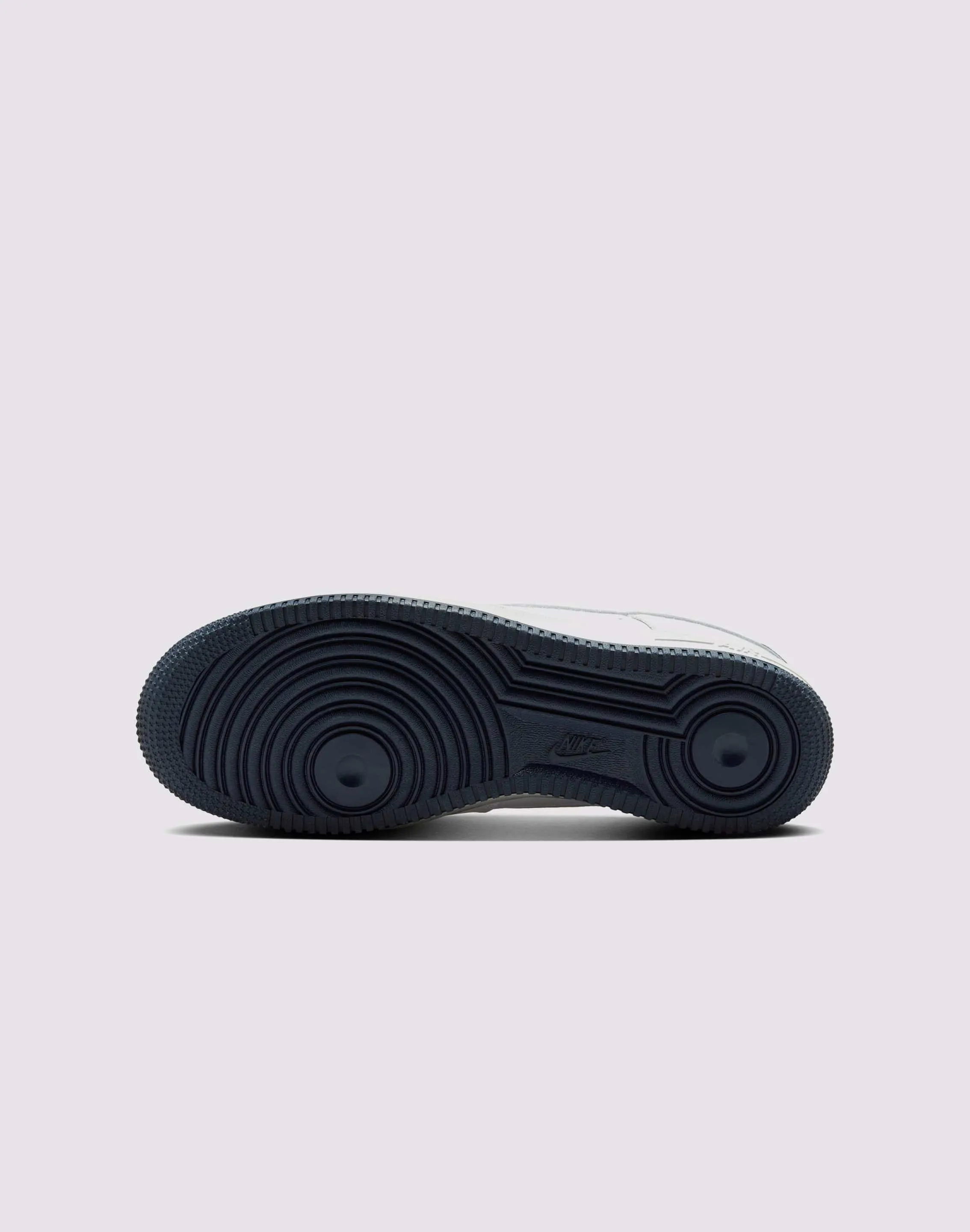 Nike Air Force 1 '07 LV8 Air Max Comfort