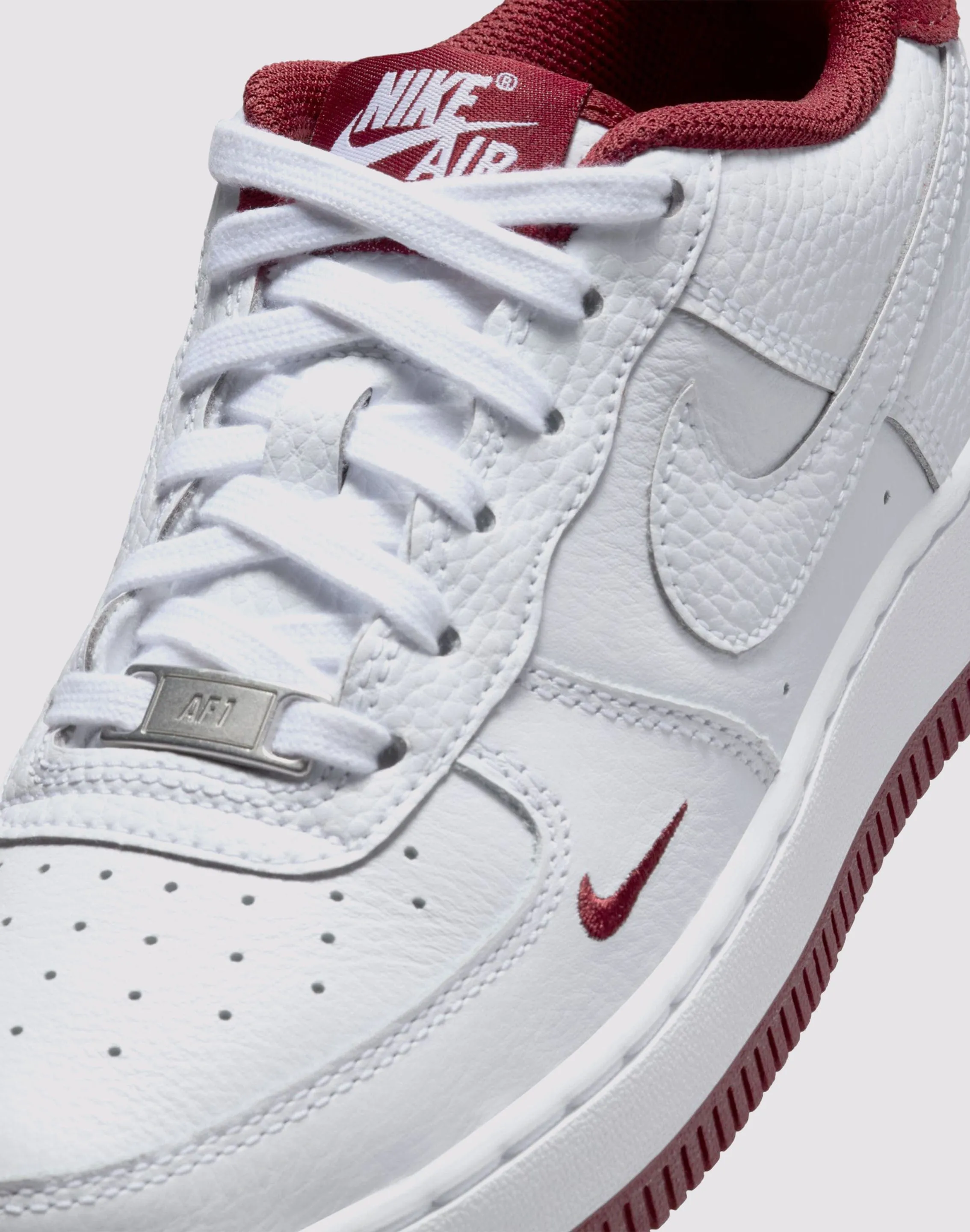 Nike Air Force 1 Grade School Boys'&nbsp;"White/Team Red" Air Max Comfort