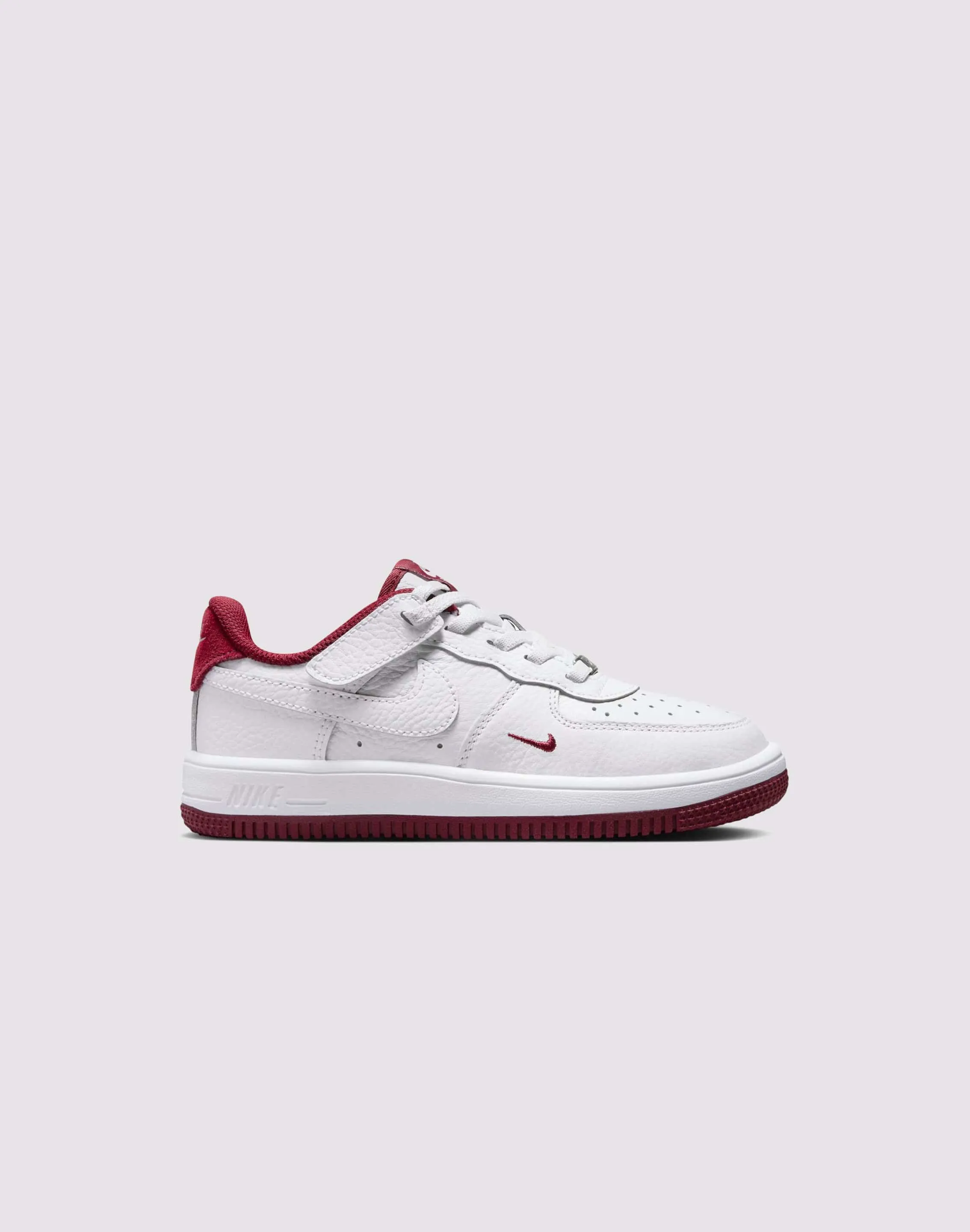 Nike Air Force 1 Low EasyOn LV8 3 Preschool Boys' "White/Team Red" Nike Air Force 1 design