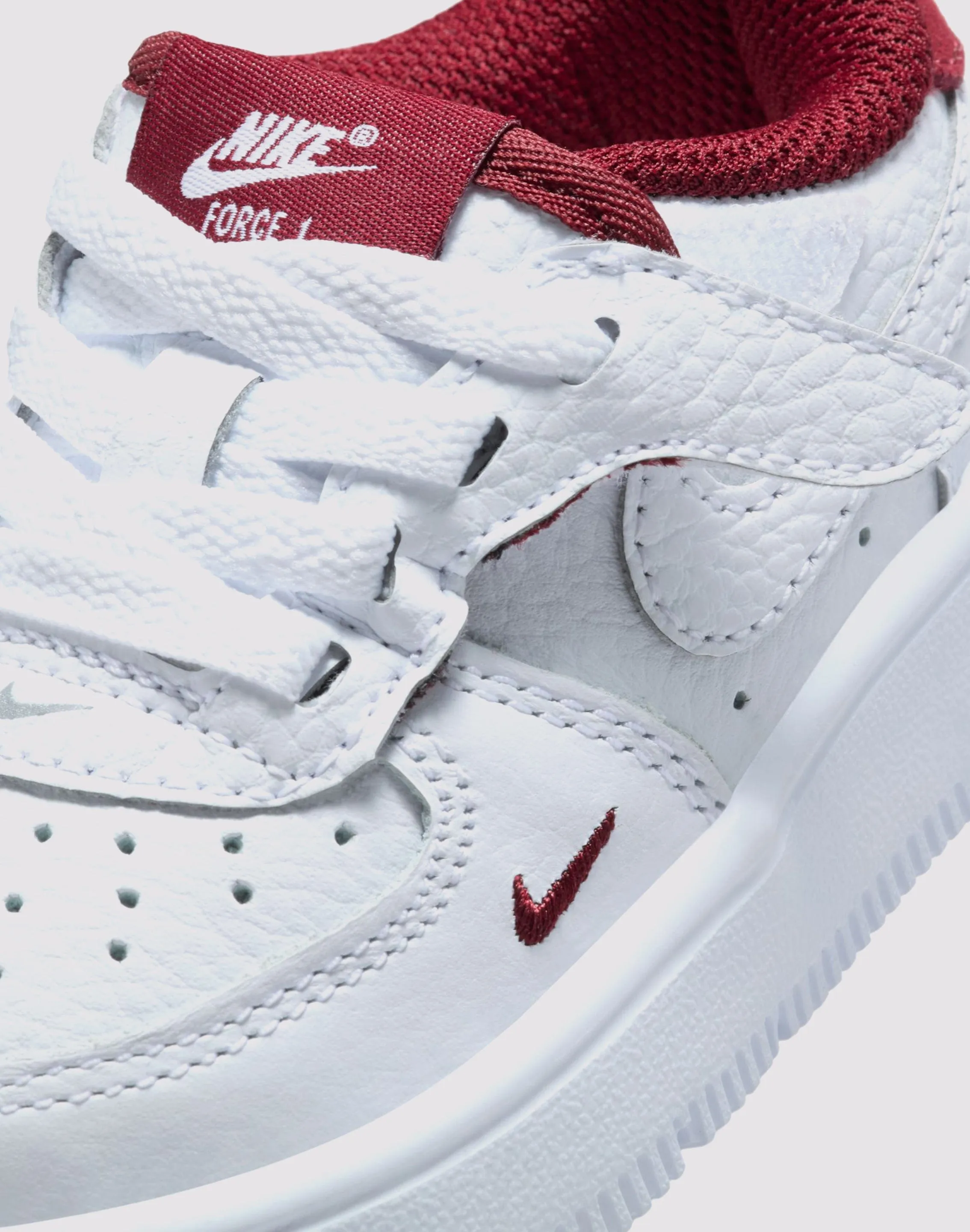 Nike Air Force 1 Low LV8 EasyOn Toddler Boys' "White/Team Red" Air Max Comfort