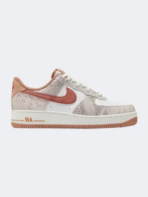Nike Air Force Men Lifestyle Shoes Summit White Essential mens casual shoes for comfort