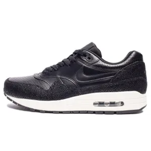 Nike Air Max 1 Stingray Nike Air Max sneakers with air cushioning design