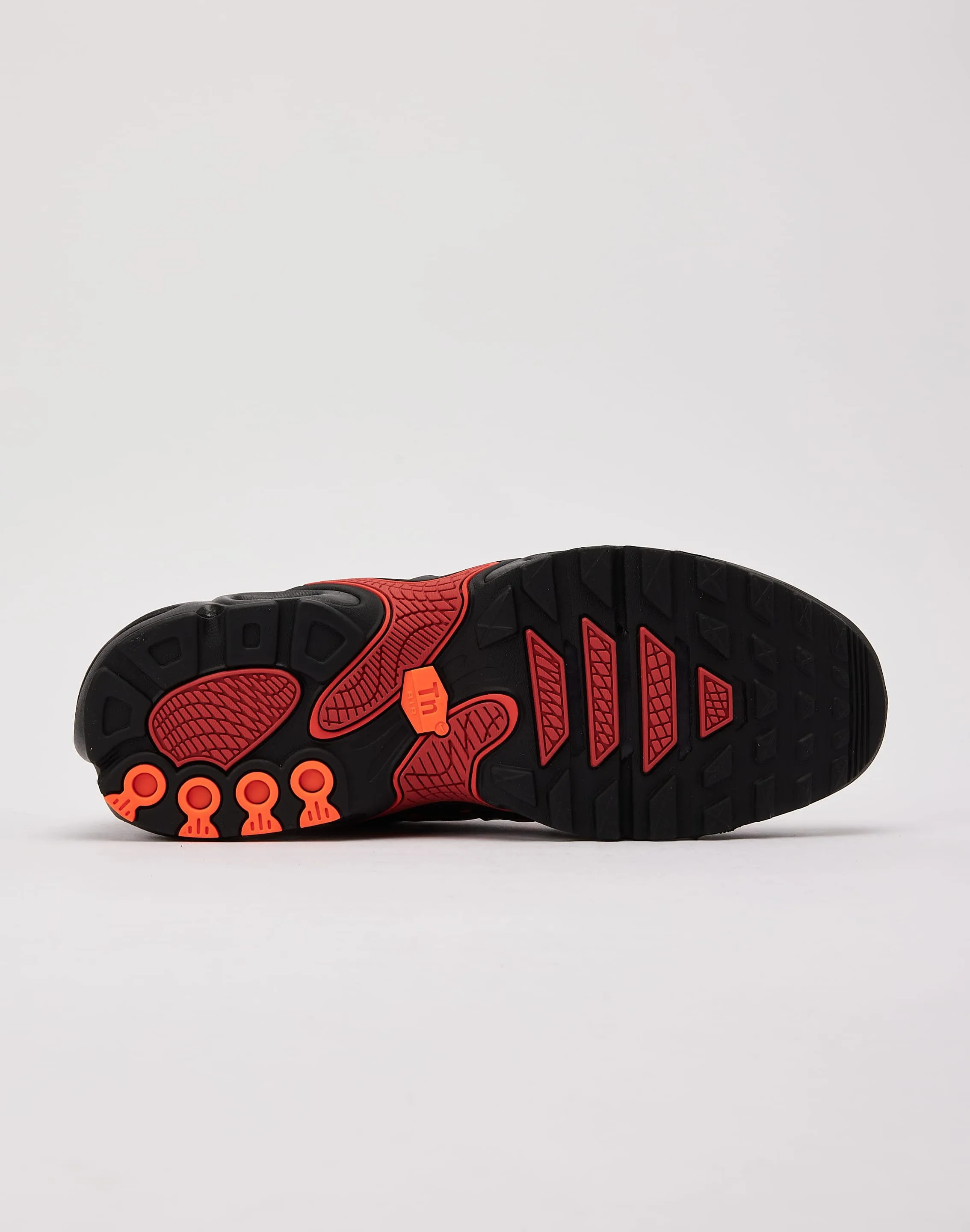 Nike Air Max Plus Drift Speed Sneakers