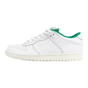 Nike Ben-G SB Dunk Low White Lucid Green Sail Nike Dunk sneakers with classic silhouette