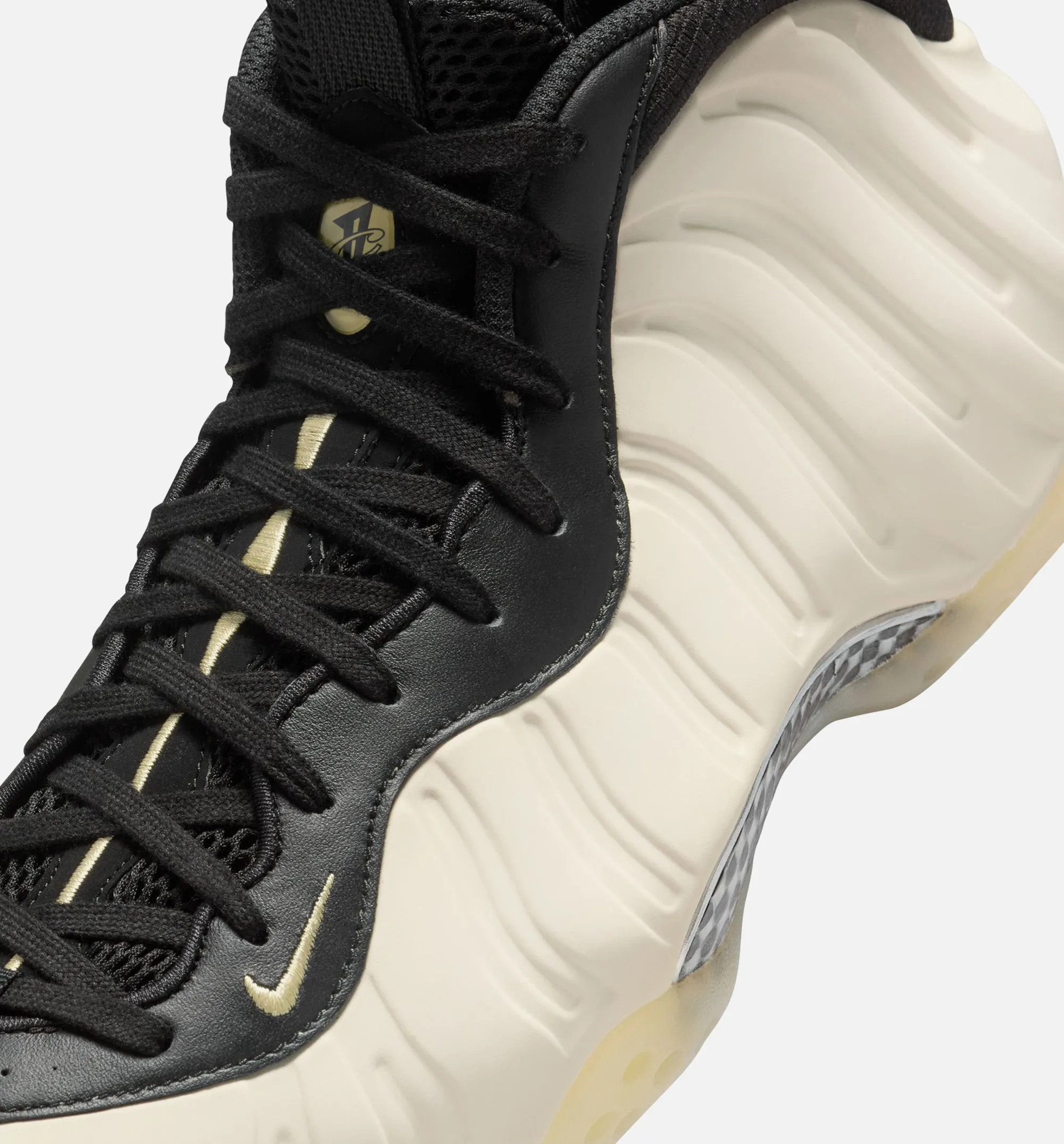 Nike Clothing Air Foamposite One Light Orewood Mens Lifestyle Shoe - Black/Team Gold/Orewood Brown Chrome Free Shipping