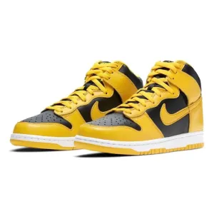 Nike Dunk Hi SP Black Varsity Maize Nike Dunk sneakers with classic silhouette