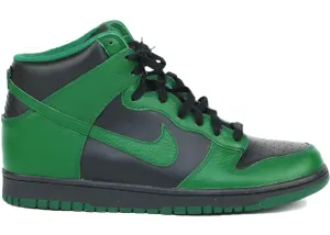 Nike Dunk High Gorge Green Black Nike Dunk sneakers with vintage style