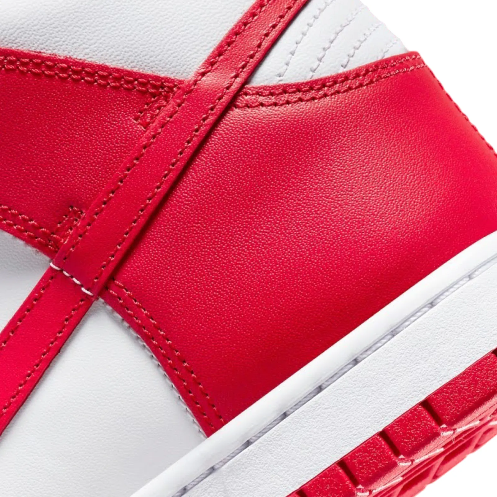 Nike Dunk High (GS) Championship White University Red Iconic Sneakers