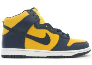 Nike Dunk High Michigan (2003) Nike high-performance sneakers for workouts