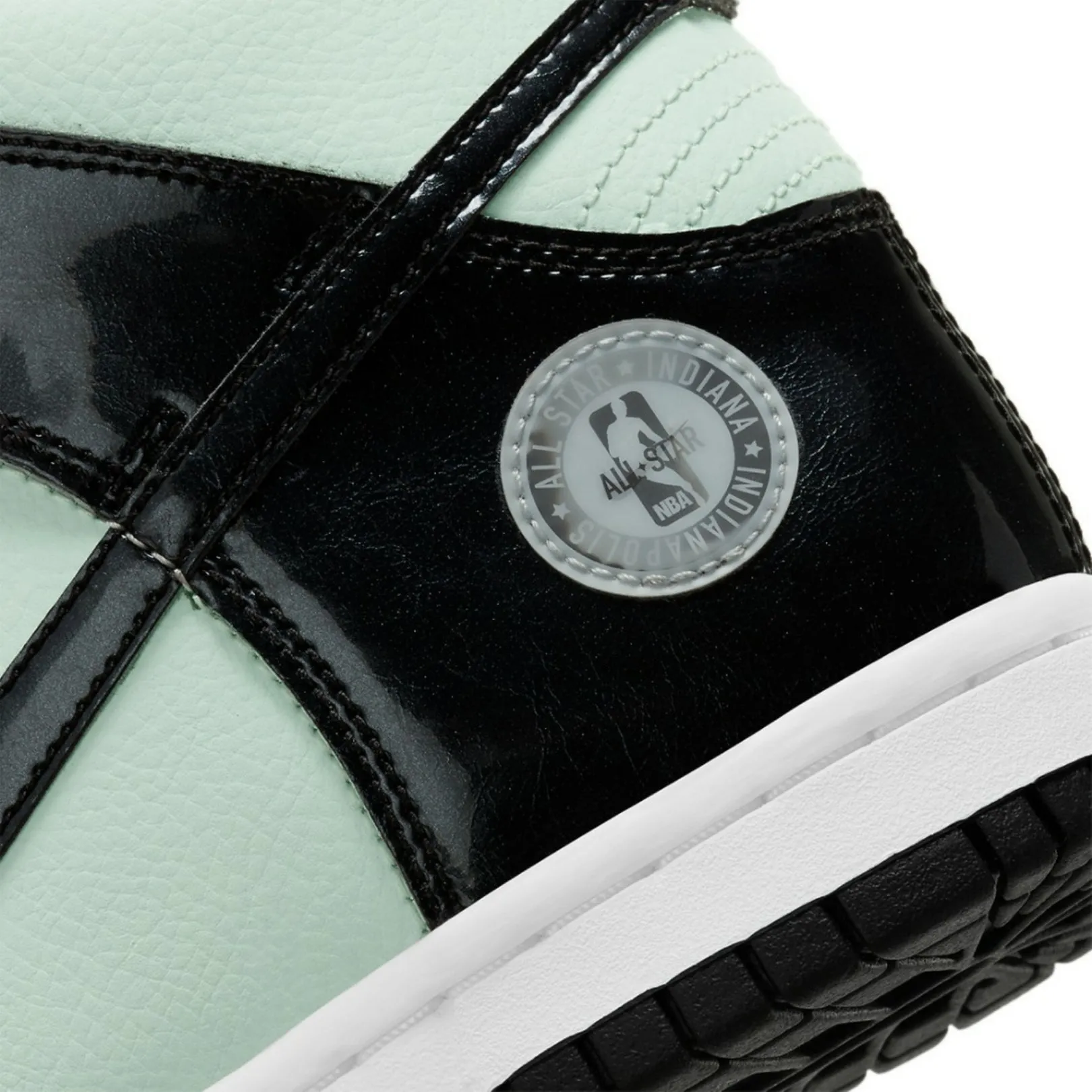 Nike Dunk High SE NBA All-Star 2021 Barely Green Iconic Sneakers