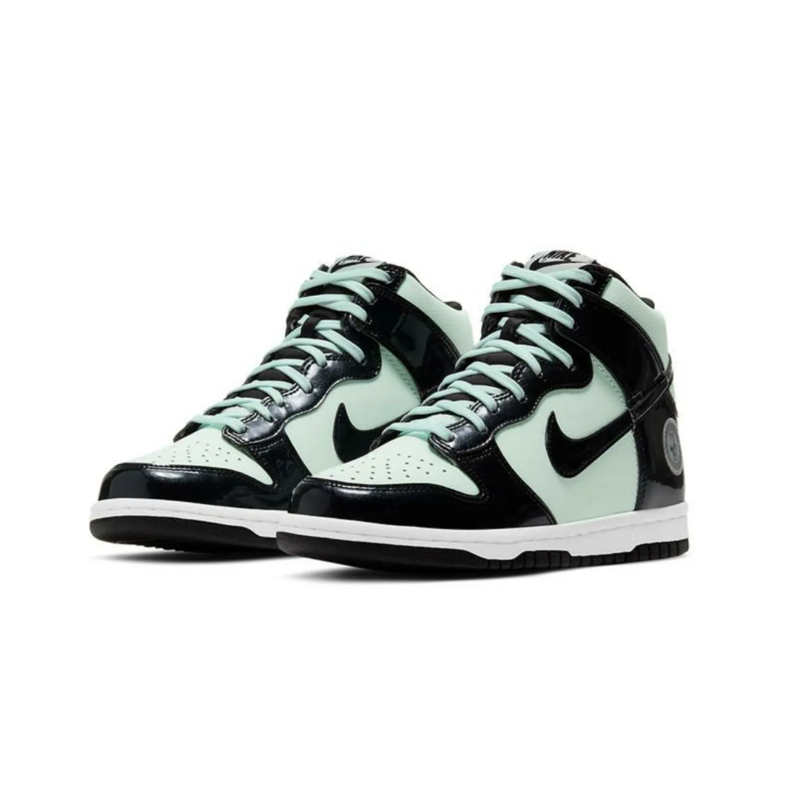 Nike Dunk High SE NBA All-Star 2021 Barely Green Nike Dunk sneakers with classic silhouette