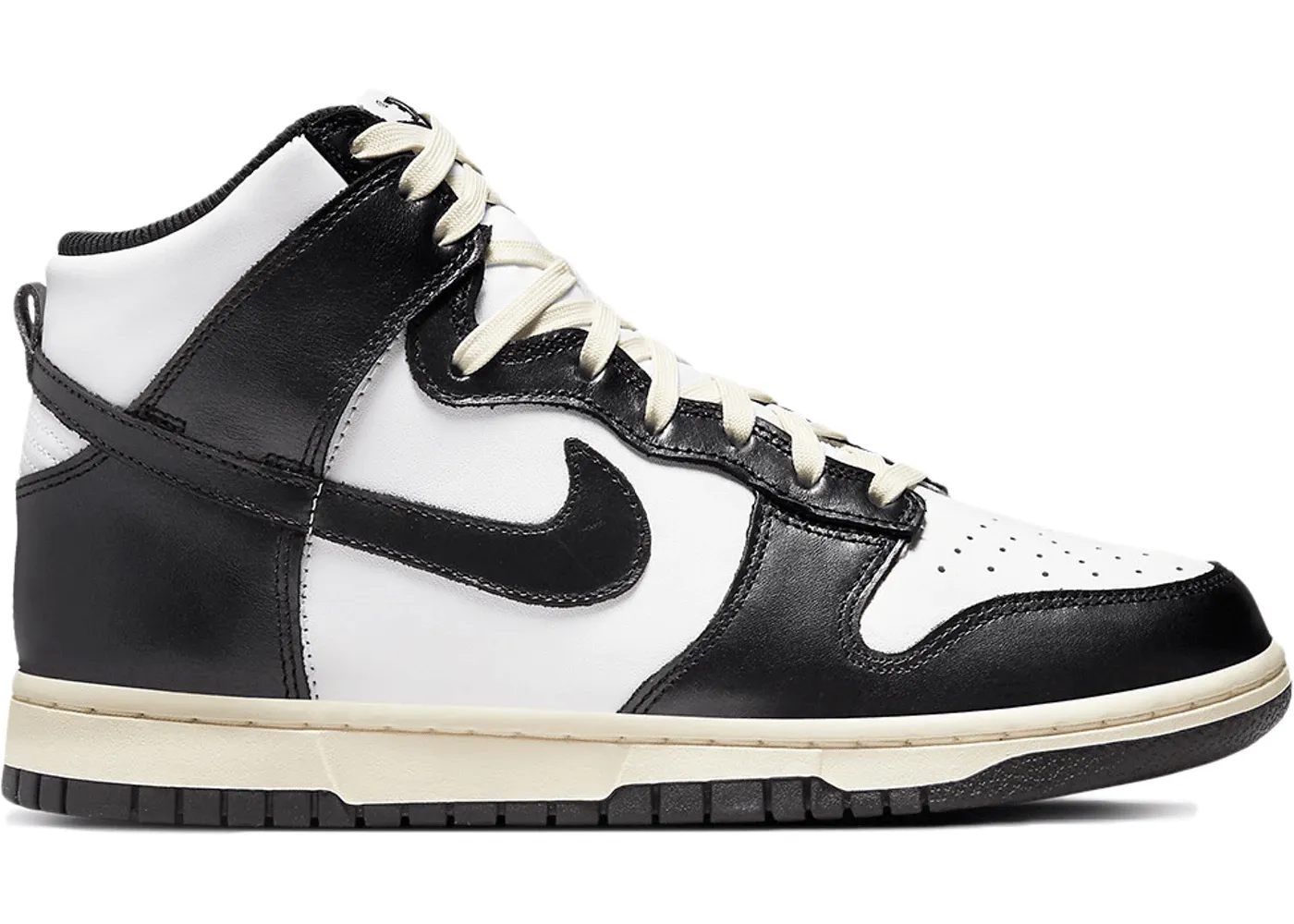 Nike Dunk High Vintage Black (W) Nike Dunk sneakers with vintage style
