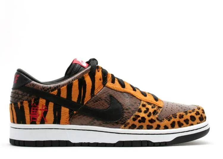 Nike Dunk Low Beast Pack Nike athletic shoes with flyknit design