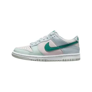Nike Dunk Low GS Mineral Teal Nike Dunk sneakers with classic silhouette